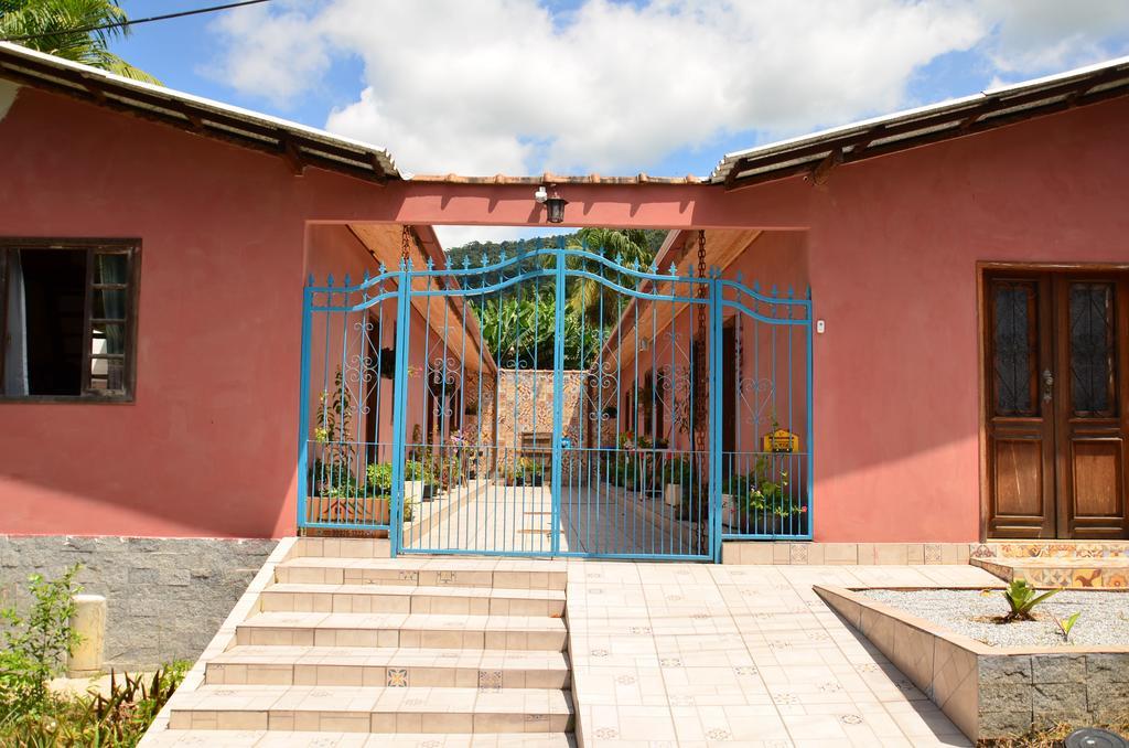 Отель Pousada Vila Paolino Сан-Педру-да-Серра Экстерьер фото