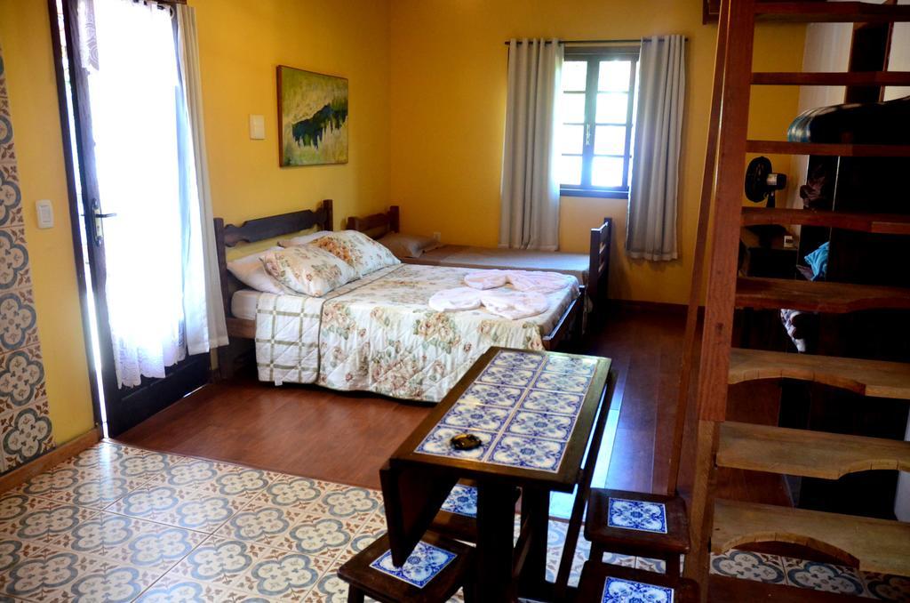 Отель Pousada Vila Paolino Сан-Педру-да-Серра Экстерьер фото